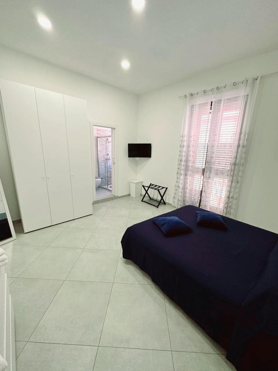 Apartamento Dimora Asmara 11 15 Bríndisi Exterior foto